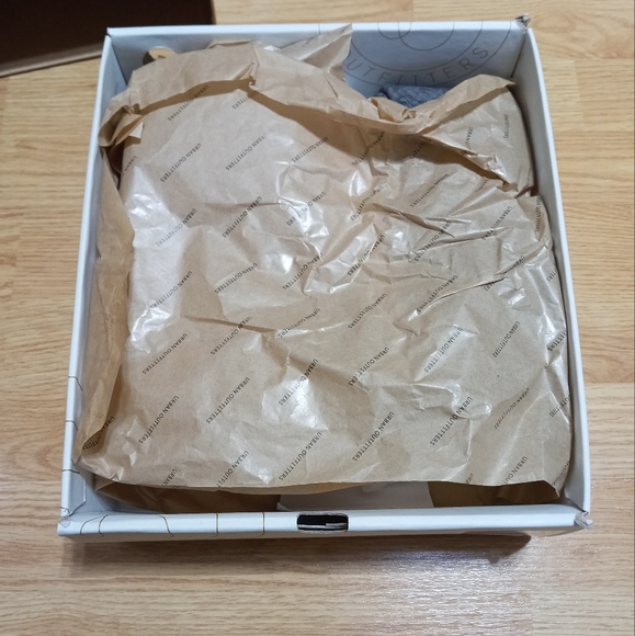 Urban Outfitters snakeskin pattern platform wedges. EUC. Size 7. - Picture 12 of 16